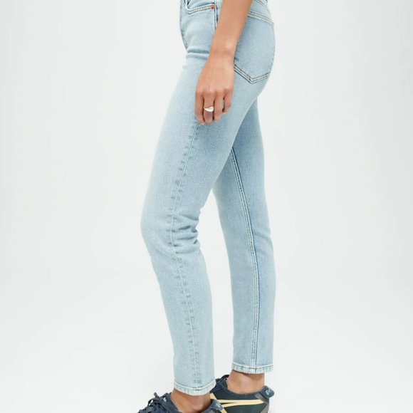 Re/Done Ankle Crop Stretch High Rise mid 90's Size 30 NWT - Picture 2 of 3